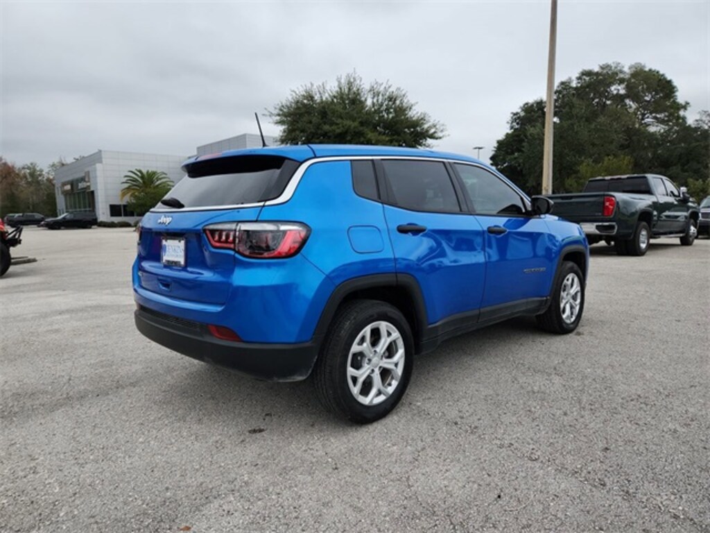 Used 2024 Jeep Compass Sport SUV