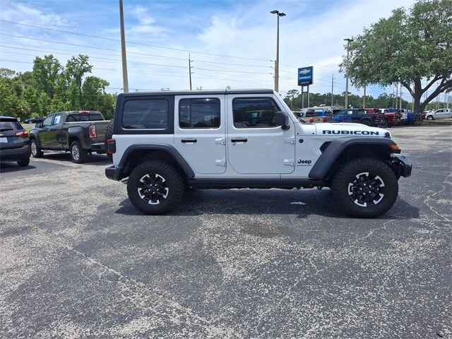2024 Jeep Wrangler 4xe Rubicon photo 3