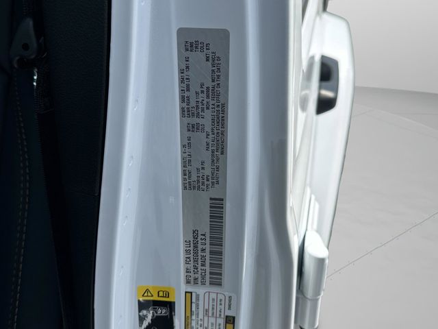 2025 Jeep Wrangler 4-Door Sahara - Photo 32