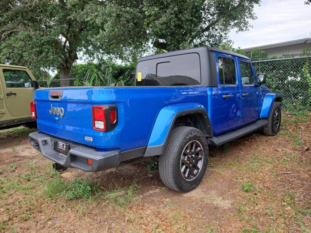 Used 2021 Jeep Gladiator Overland Truck Crew Cab
