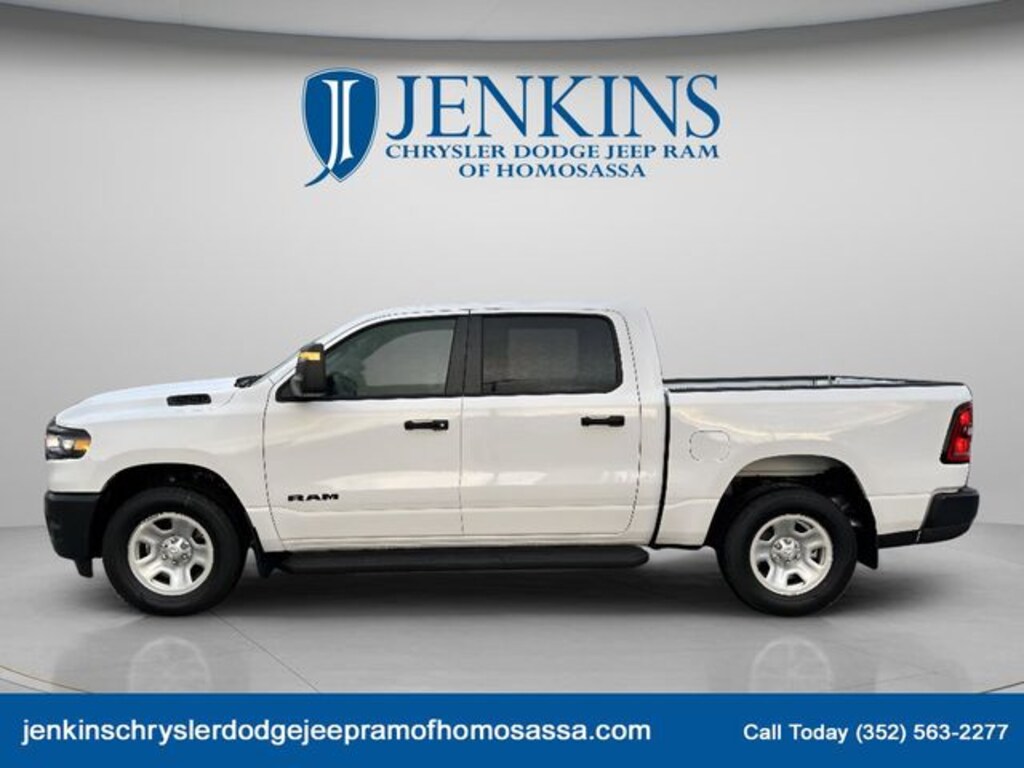 New 2026 Ram 1500 TRADESMAN CREW CAB 4X4 5'7 BOX Pickup