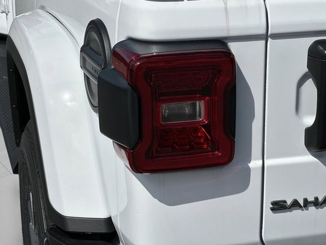 2025 Jeep Wrangler 4-Door Sahara - Photo 8