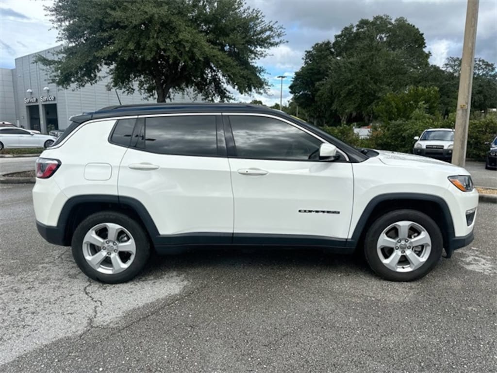Used 2019 Jeep Compass Latitude FWD SUV