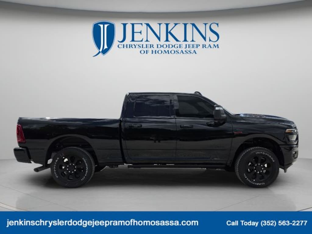 New 2026 Ram 2500 LARAMIE CREW CAB 4X4 6'4 BOX Pickup