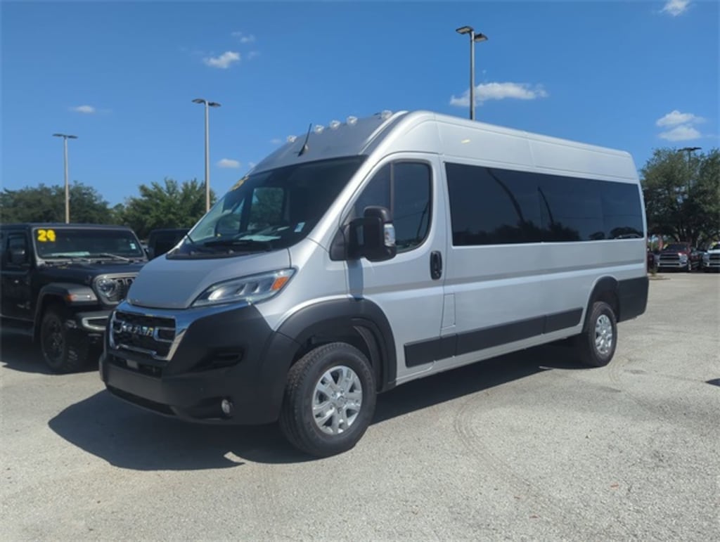 New 2025 Ram ProMaster PROMASTER 3500 SLT+ WINDOW VAN HIGH ROOF 159' WB E Cargo Van