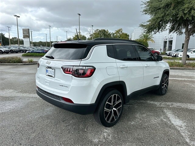 2025 Jeep Compass Limited photo 2