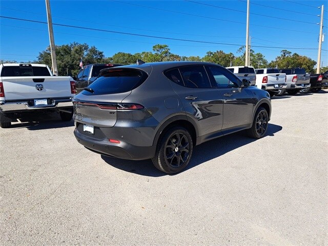 2023 Dodge Hornet GT photo 4