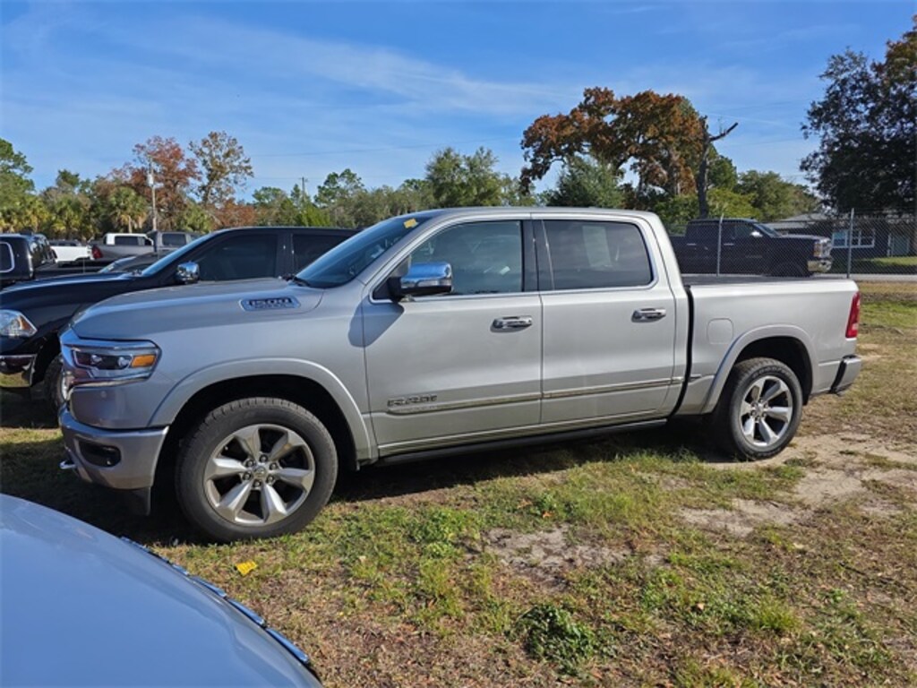 Used 2022 Ram 1500 Limited Truck Crew Cab