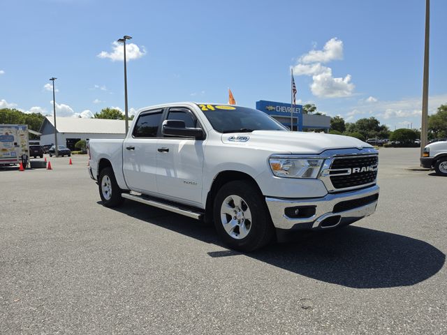 2024 RAM 1500 Big Horn/Lone Star Crew Cab 5'7's photo