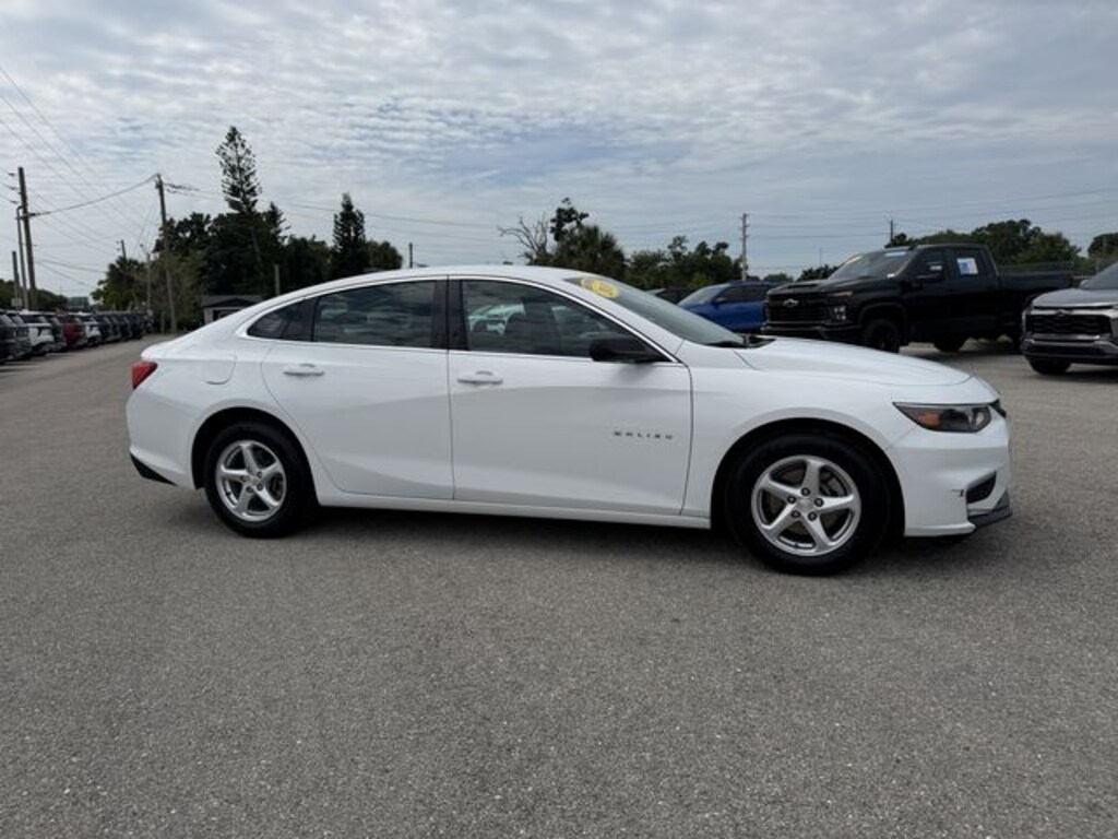 Used 2018 Chevrolet Malibu LS w/1LS Sedan