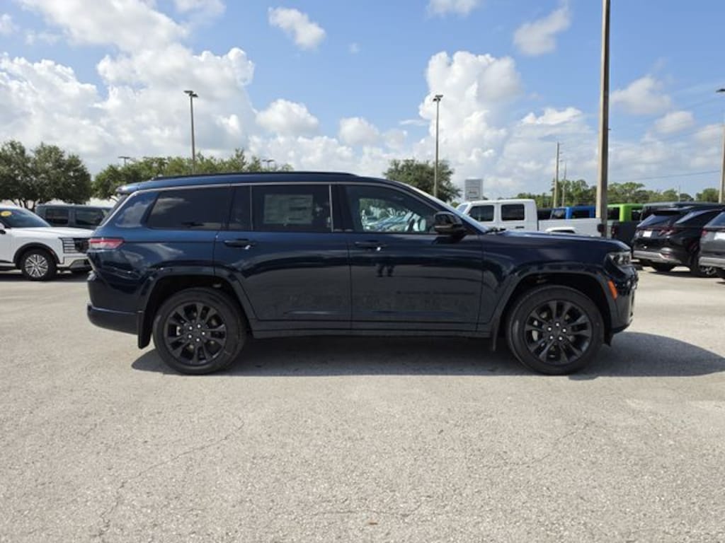 New 2026 Jeep Grand Cherokee L LIMITED RESERVE 4X4 Sport Utility