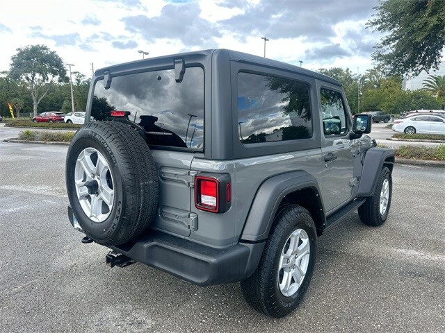 2022 Jeep Wrangler Sport S photo 3