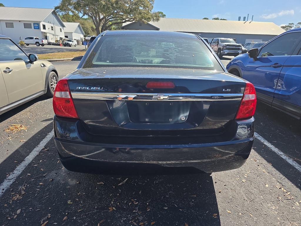 Used 2007 Chevrolet Malibu LS w/1LS Sedan