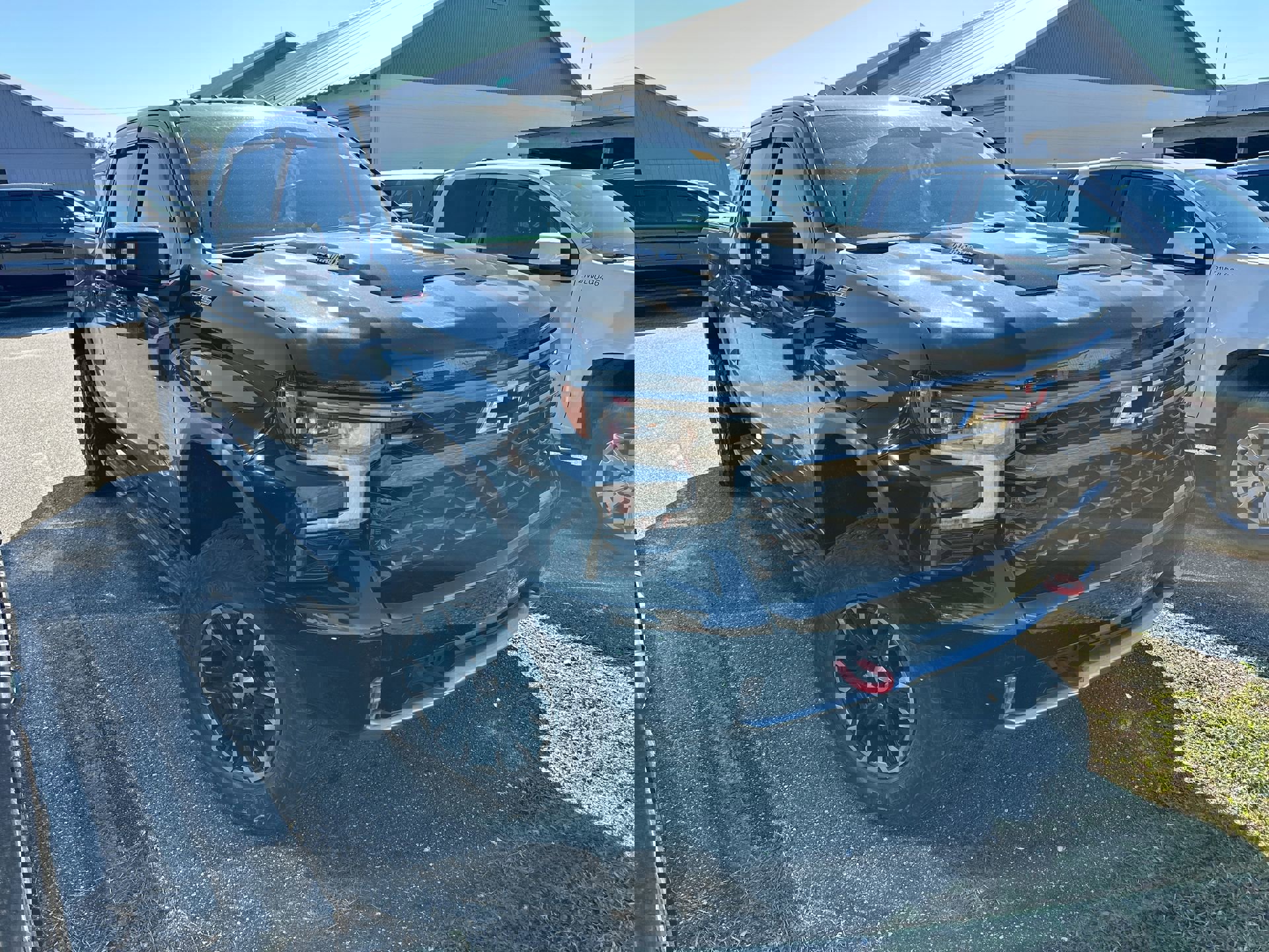 2024 Chevrolet Silverado 1500 ZR2 photo 3