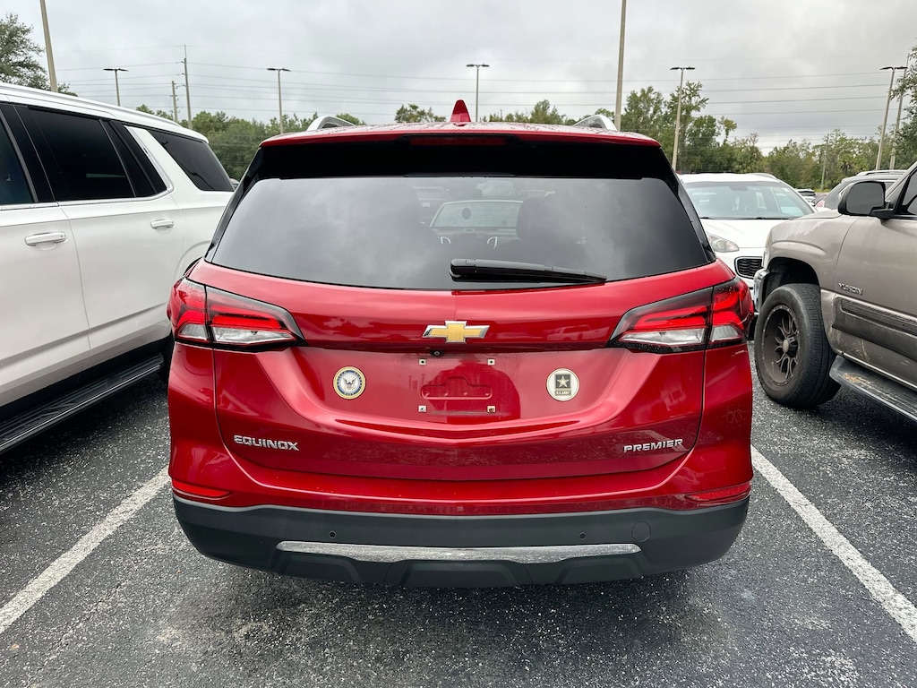 Used 2022 Chevrolet Equinox Premier FWD  Premier