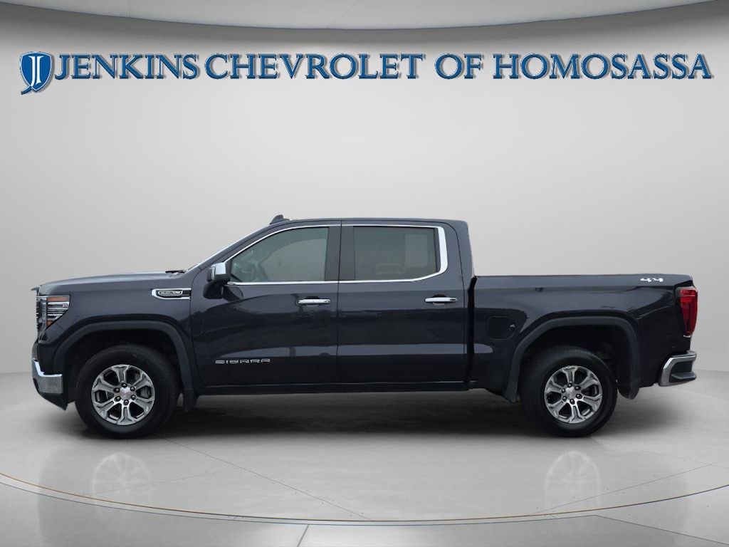 Used 2025 GMC Sierra 1500 SLT 4WD Crew Cab 147 SLT