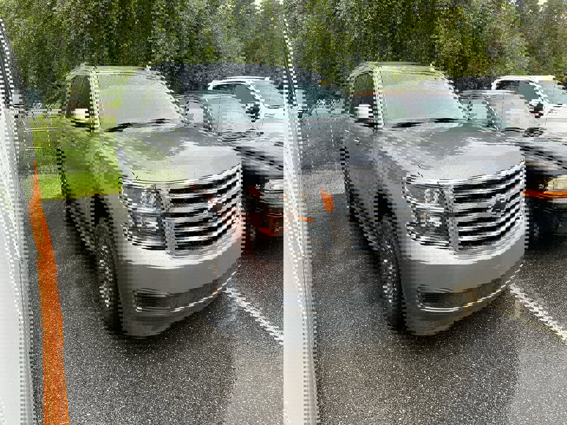 2019 Chevrolet Tahoe LS photo 3