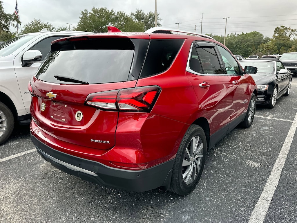 Used 2022 Chevrolet Equinox Premier FWD  Premier