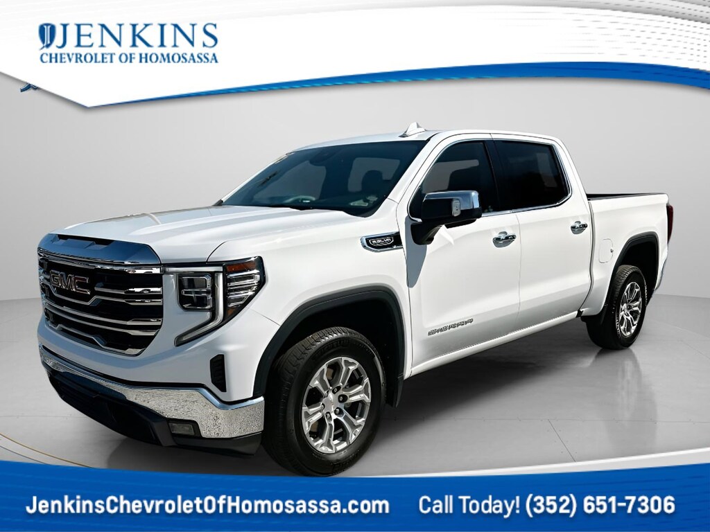 Used 2025 GMC Sierra 1500 SLT 2WD Crew Cab 147 SLT