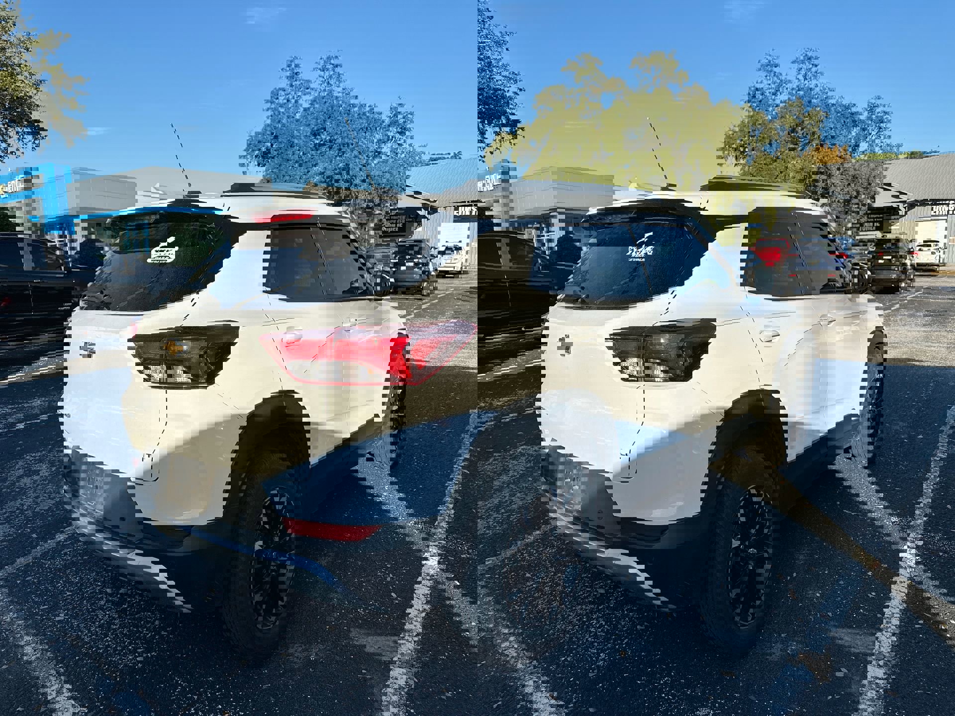 2021 Chevrolet Trailblazer LT photo 3