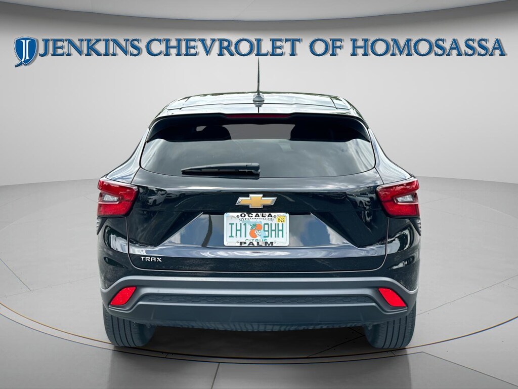 Used 2024 Chevrolet Trax LS FWD LS