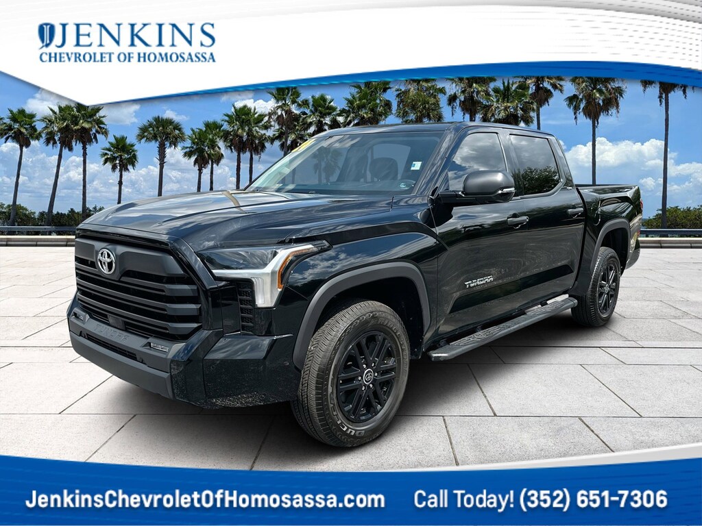 Used 2024 Toyota Tundra 4WD SR5 SR5 CrewMax 5.5 Bed