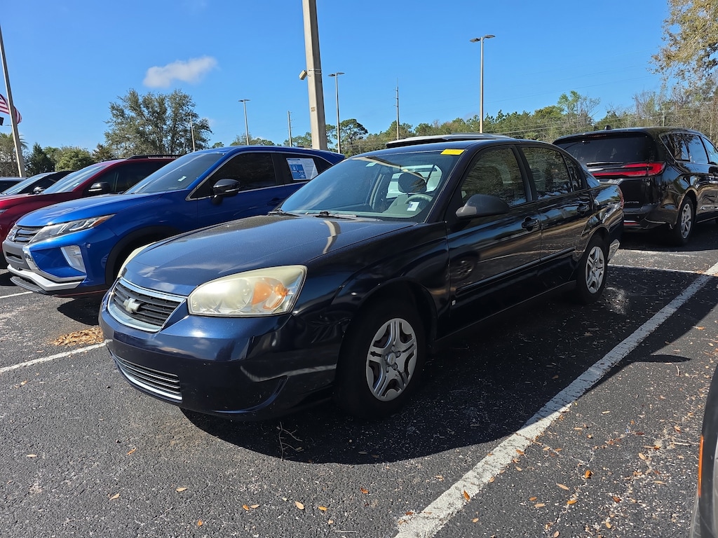 Used 2007 Chevrolet Malibu LS w/1LS Sedan