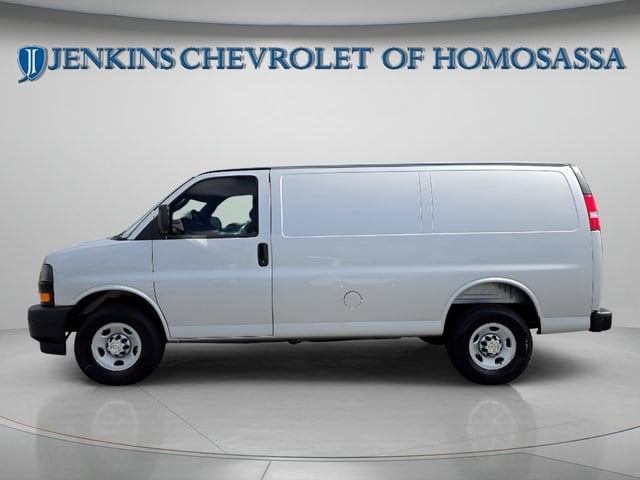 2026 Chevrolet Express Cargo Work Van - Photo 8