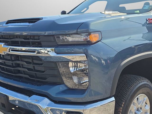 2025 Chevrolet Silverado 2500 HD LT - Photo 12