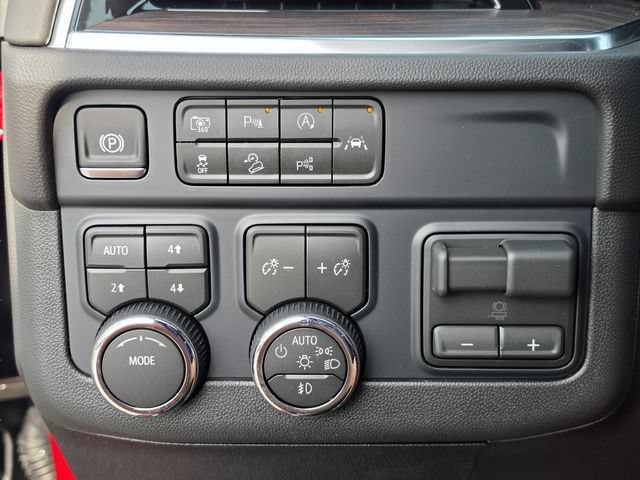 2026 Chevrolet Tahoe Z71 - Photo 35