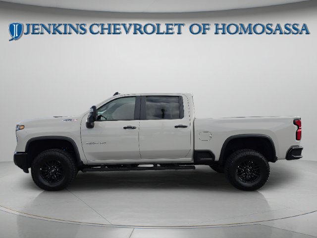 2026 Chevrolet Silverado 2500 HD ZR2 - Photo 11