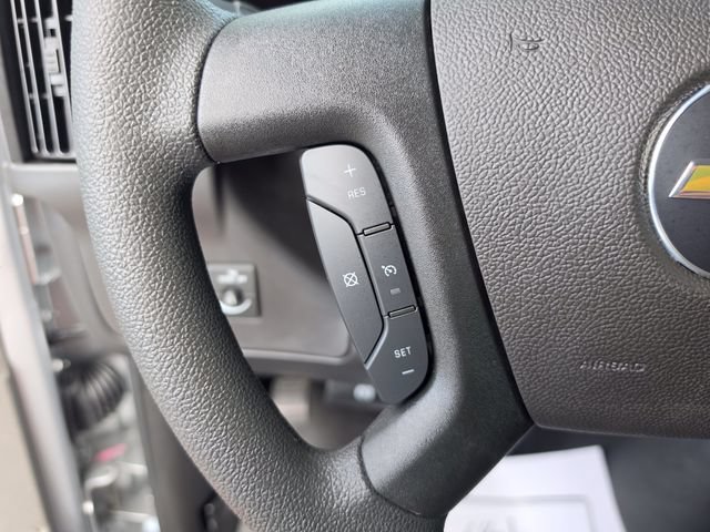2026 Chevrolet Express Cargo Work Van - Photo 28