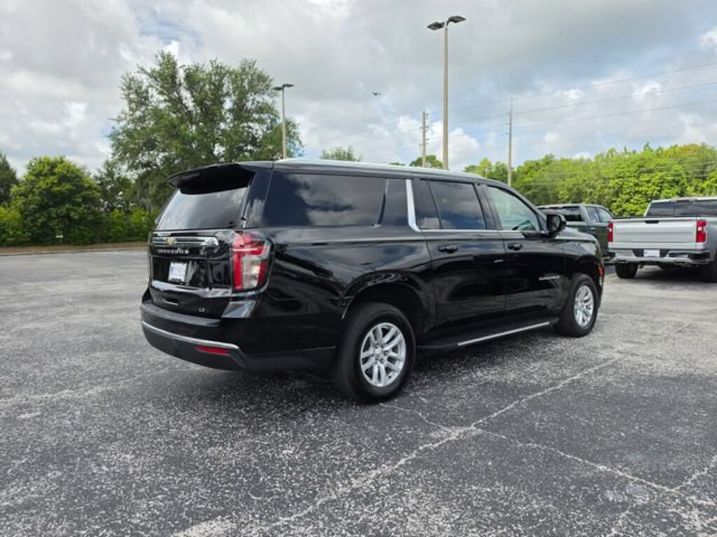Used 2024 Chevrolet Suburban LT SUV