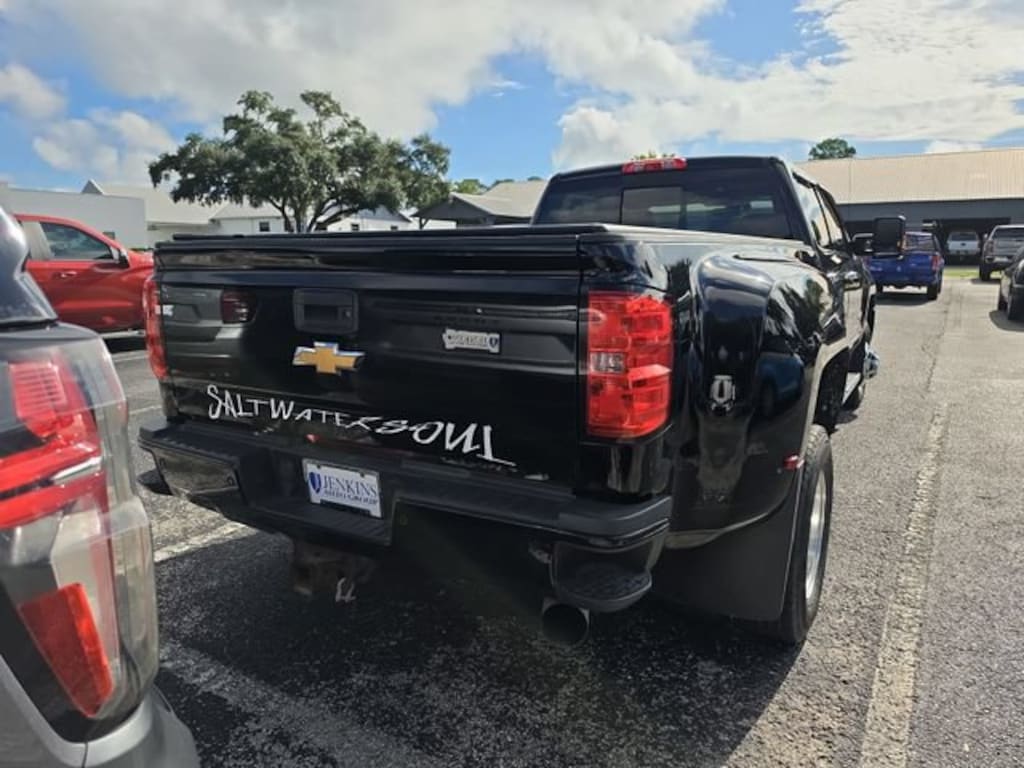 Used 2016 Chevrolet Silverado 3500 HD High Country Truck