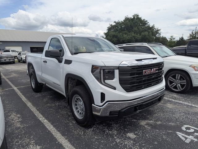 2024 GMC Sierra 4WD Regular Cab Standard Box Pro's photo
