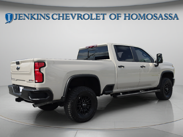 2026 Chevrolet Silverado 2500 HD ZR2 - Photo 6