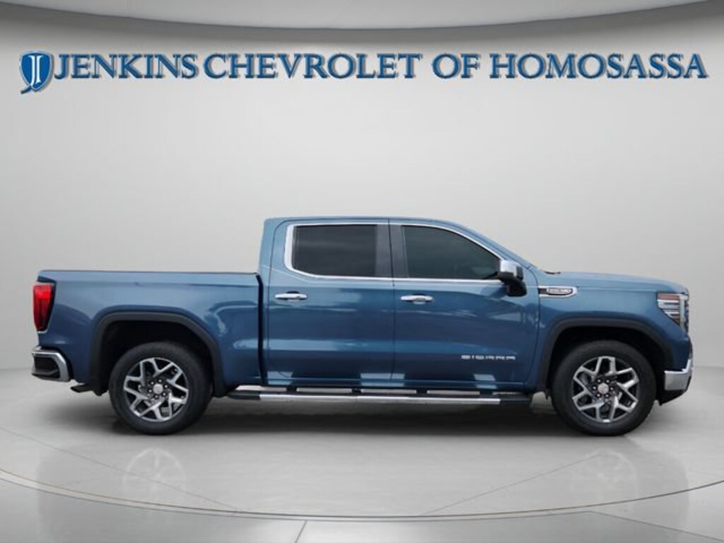 Used 2024 GMC Sierra 1500 SLT Truck