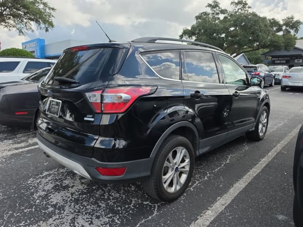 Used 2018 Ford Escape SE SUV