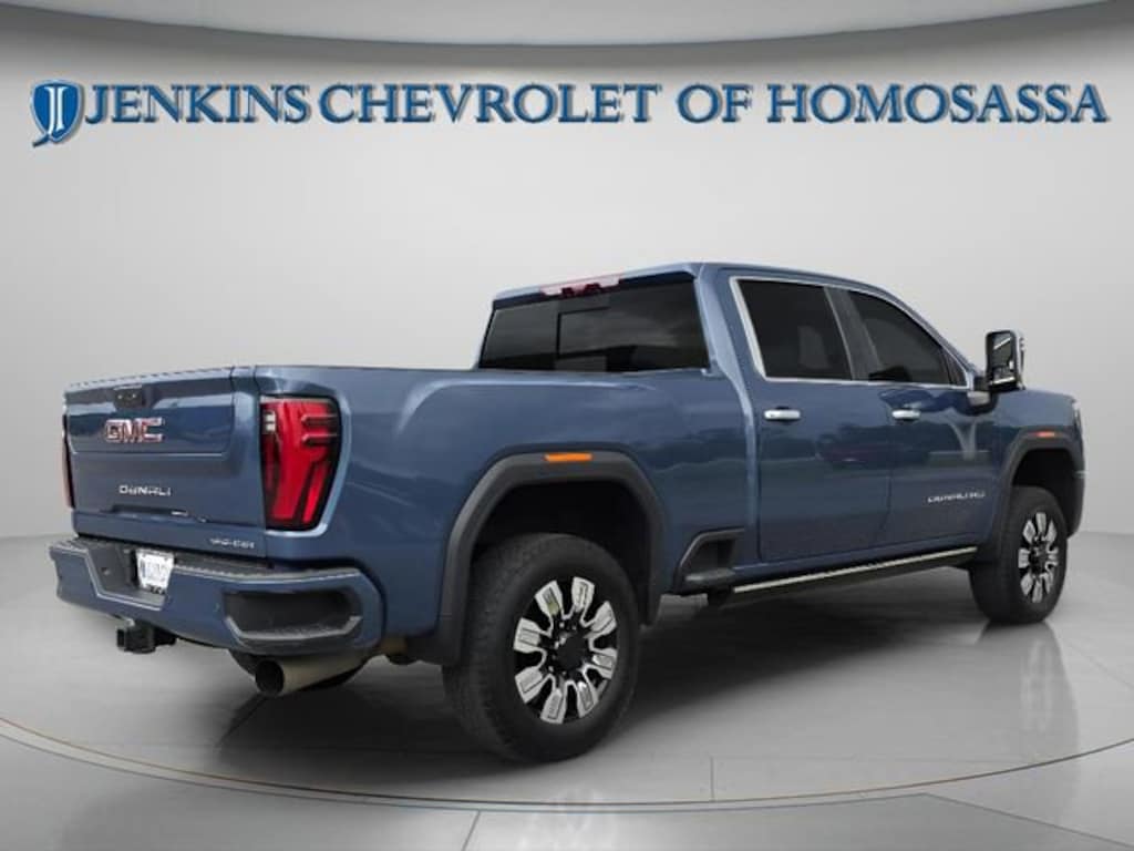 Used 2024 GMC Sierra 2500 HD Denali Truck