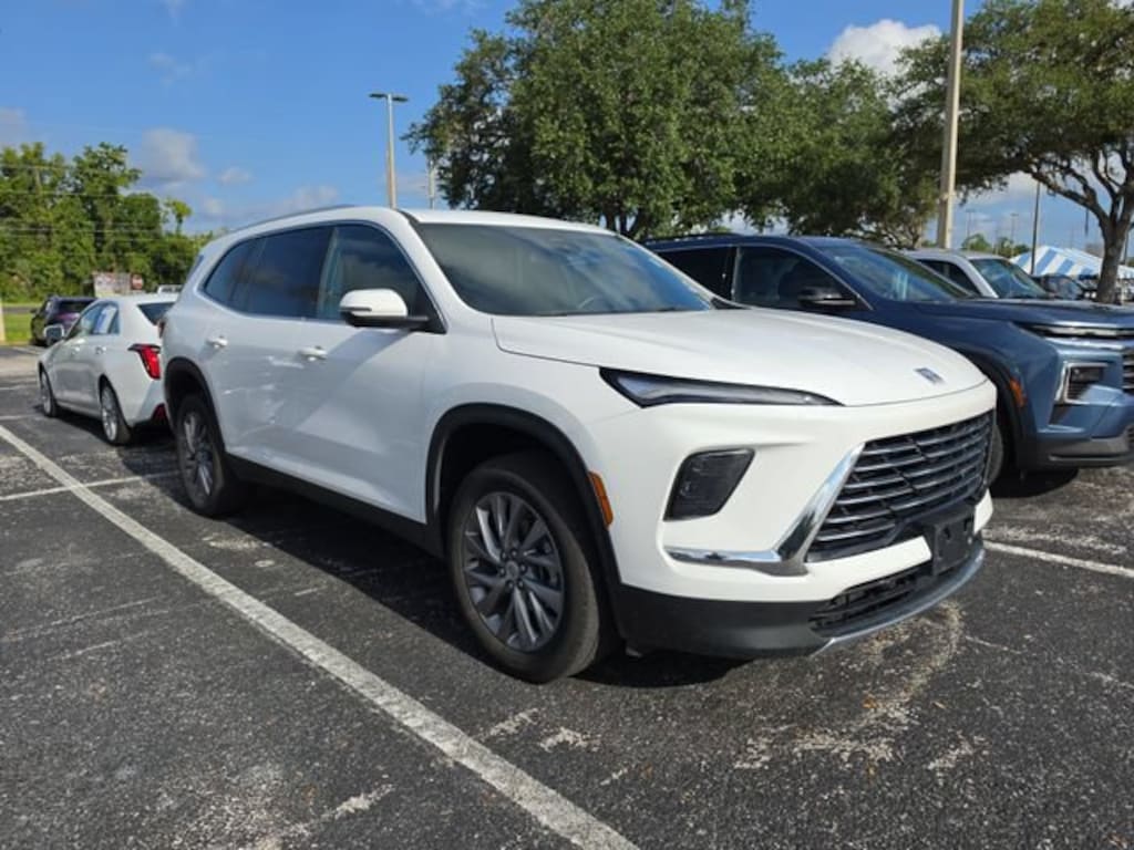 Used 2025 Buick Enclave Preferred SUV