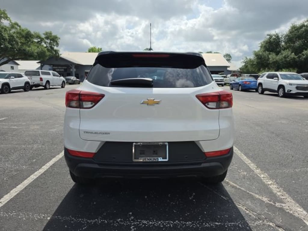 Used 2021 Chevrolet Trailblazer LS SUV