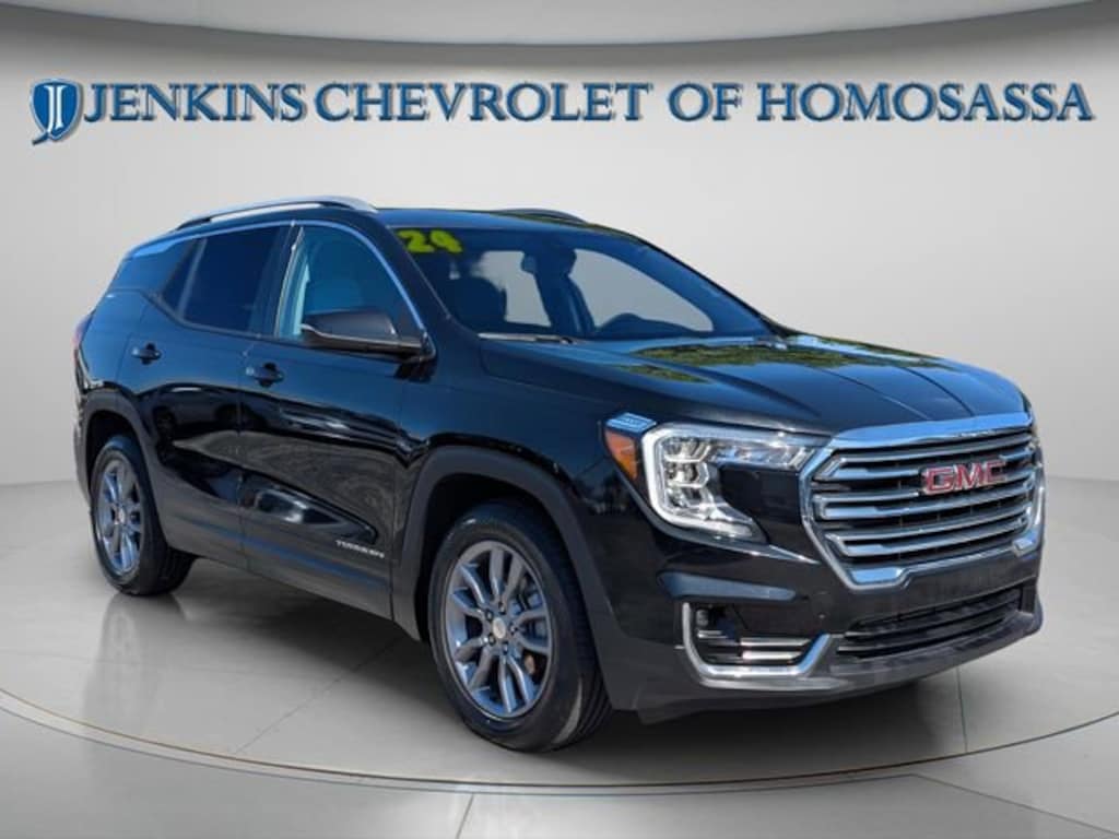 Used 2024 GMC Terrain SLT SUV