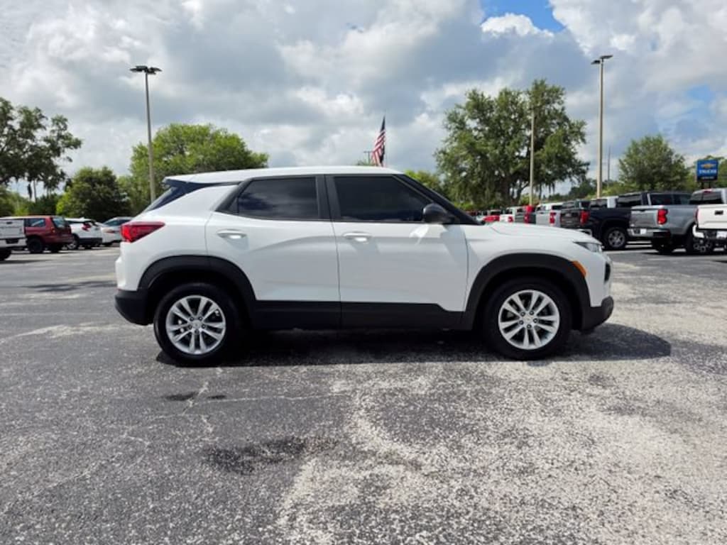 Used 2021 Chevrolet Trailblazer LS SUV