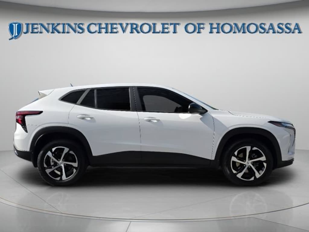 Used 2024 Chevrolet Trax 1RS SUV