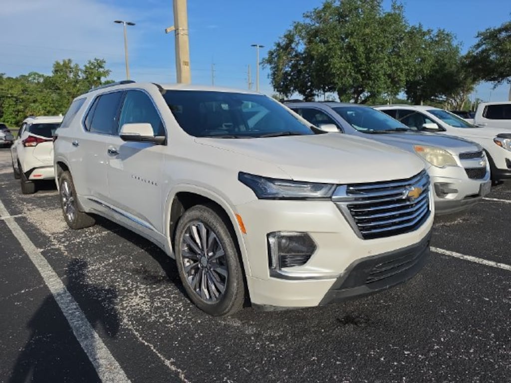 Used 2022 Chevrolet Traverse Premier SUV