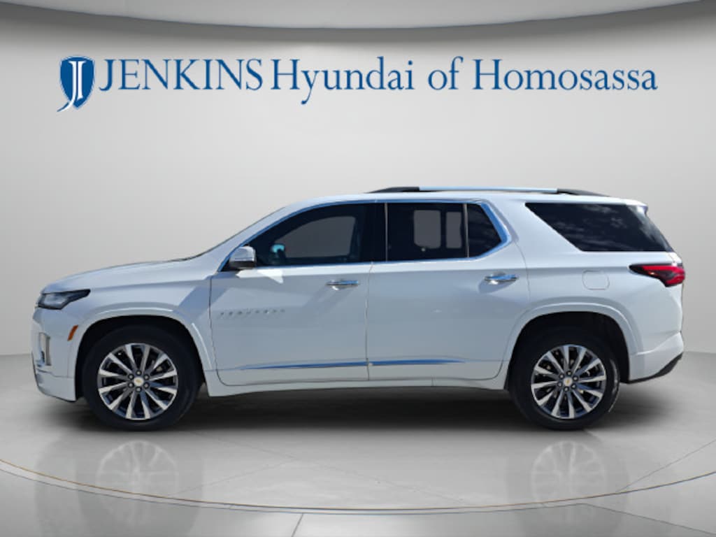 Used 2022 Chevrolet Traverse Premier SUV
