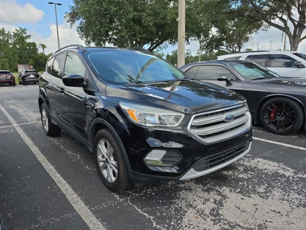 Used 2018 Ford Escape SE SUV