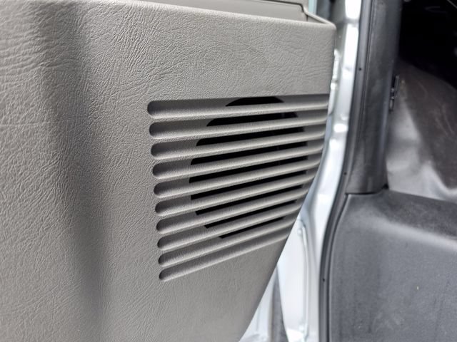 2026 Chevrolet Express Cargo Work Van - Photo 21