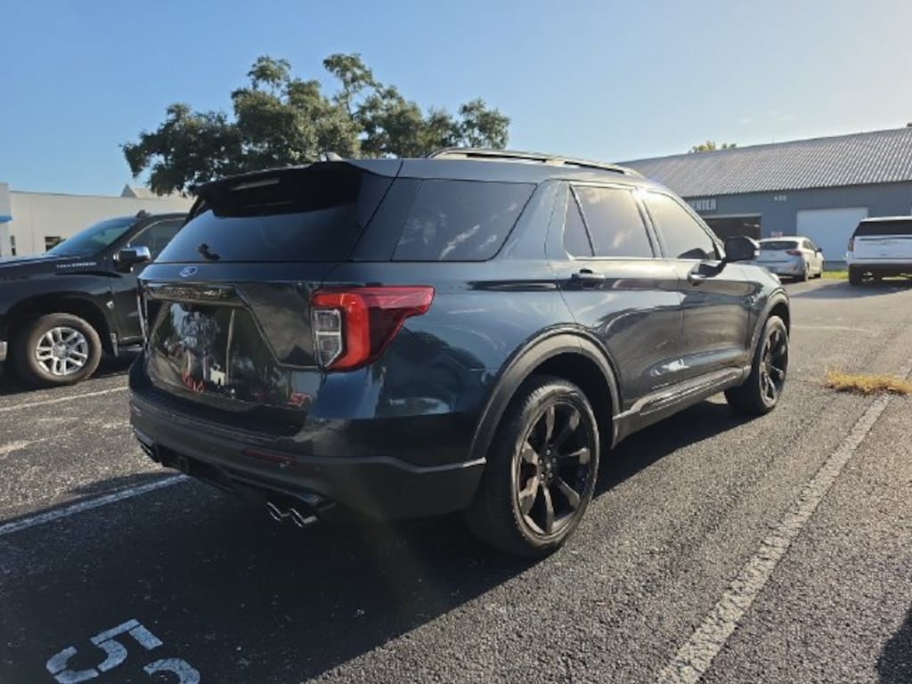 Used 2023 Ford Explorer ST SUV