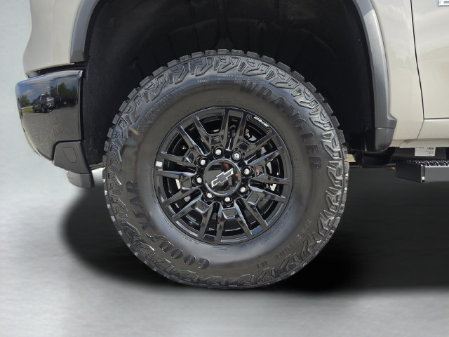 2026 Chevrolet Silverado 2500 HD ZR2 - Photo 40